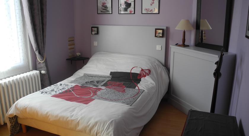 Les Vergnes Mancelles Le Mans Room photo
